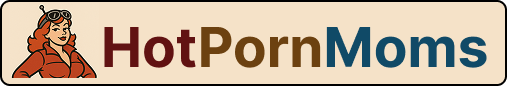 hotpornmoms logo